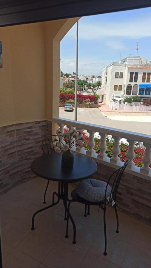 Torrevieja 2 Bedroom Holiday Apartment מראה חיצוני תמונה